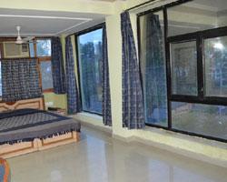Hotel Amrit Regency